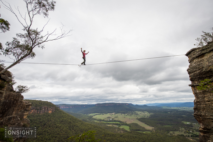 James Short stridently striding the length of a mega-long line, somewhere high above the Megalong Valley, Blue Mountains.
